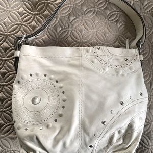 Coach cream leather bag rare design❣️